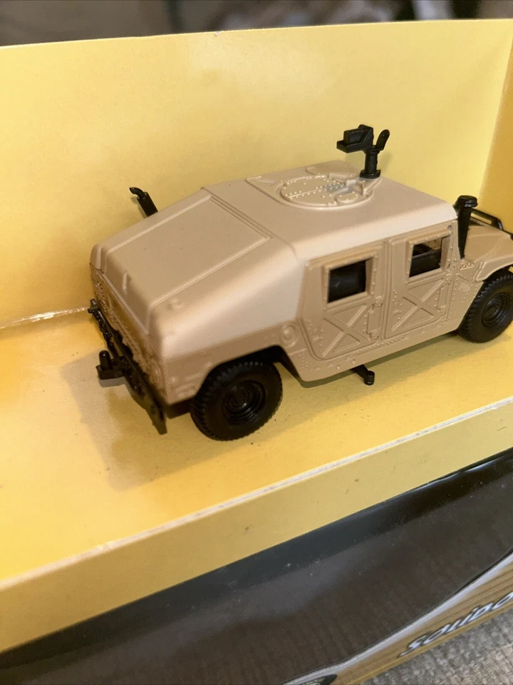 1/50 SOLIDO (FRANCE) MILITAIRY HUMMER #6154 Military Mint New - Image 2 of 4
