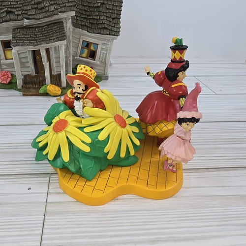 Department 56 Wizard Of Oz Dorothy's House In Munchkin land 4 Piece Set FLAWS - Picture 11 of 24