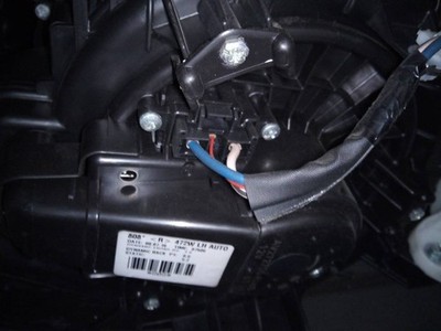 AV272700P085 HEATER FAN / 2509808 FOR TOYOTA AURIS ACTIVE