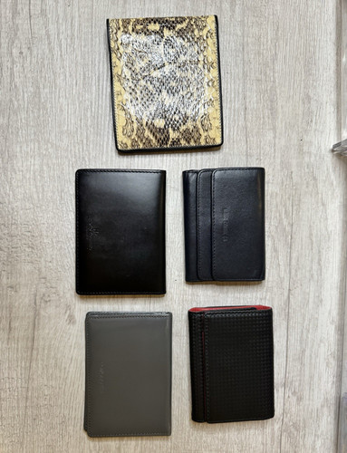 Set of Unbranded or low tier branded wallets. Condition is fair-good