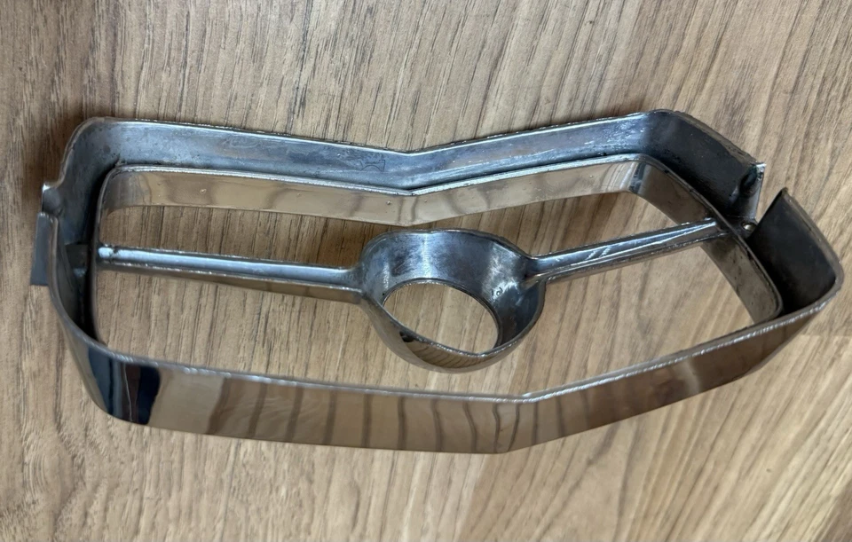 1962 Cadillac Deville Eldorado RARE Back Up Lens Bezel GM # 5953139 NICE CHROME! - Image 2 of 4