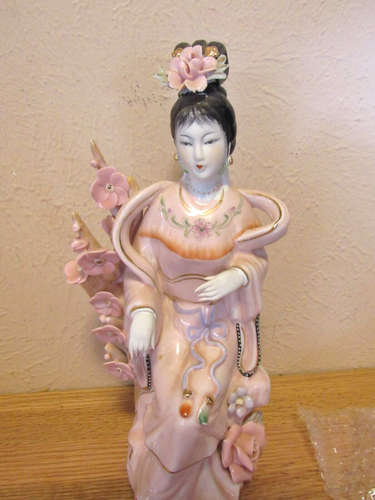 Beautiful Pink Japanese Figurine of a Lady with Flowers