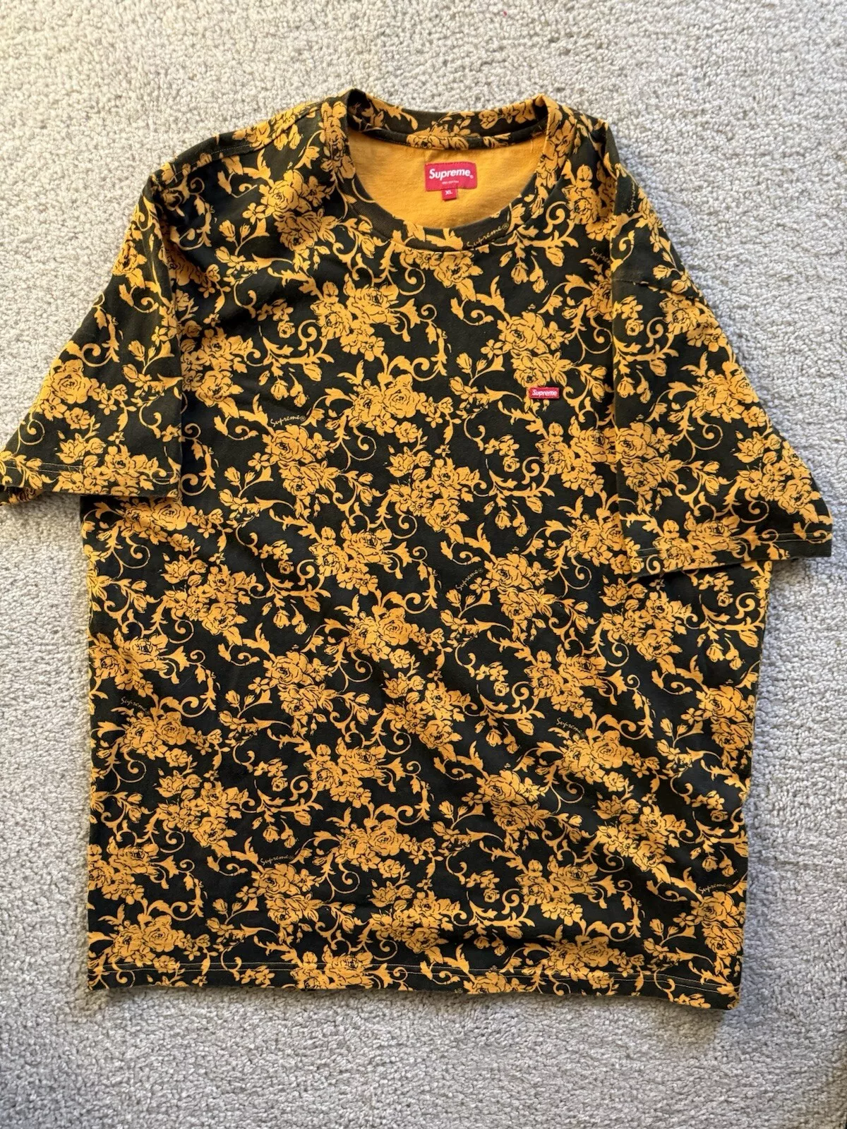 Chemise Supreme Small Box SS20 noire à fleurs : XL