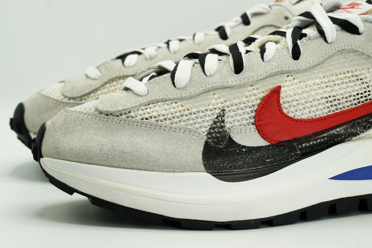 NIKE VAPORWAFFLE USED SIZE 10.5 SACAI SAIL SPORT FUCHSIA NIKE VAPORWAFFLE USED SIZE 10.5 SACAI SAIL SPORT FUCHSIA
