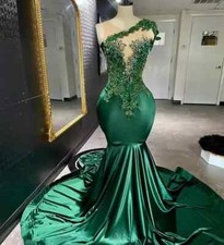 Elegant Satin Dark Green Mermaid Prom Gowns Neck Beaded Birthday Evening Dresses