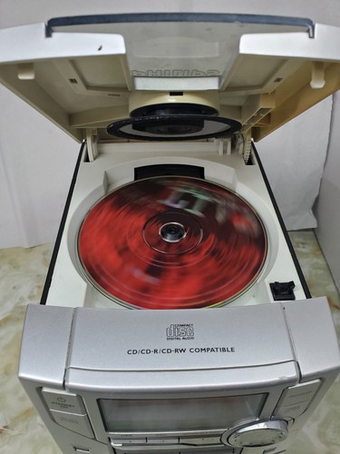 Cinture Nuove Cinture Vintage Anni 2000 Phlips AM-FM Radio/CD/Cassetta Modello MC-110/37 ~LEGGI - Foto 12 di 24
