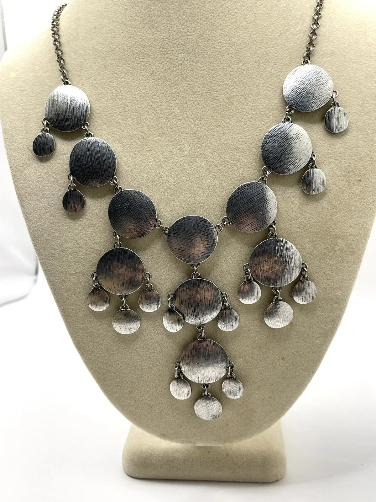 VETEMENTS Collana Bolle Statement Tono Argento Texture