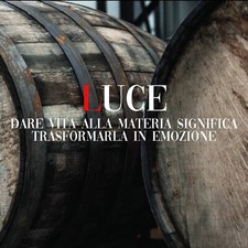 Barrique Botte d'Arredo in Rovere Francese Infinitamente personalizzabile + USB 