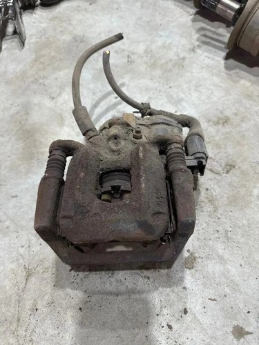 BMW X3 F25 Bremssupport hinten links 6791017 2.00 Diesel 135kw 2013 30501752