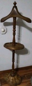Vintage MCM Solid Wood Butler  Gentleman's Valet Stand Weighted Heavy Pedestal 