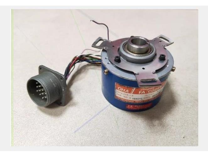 Used & Tested   OHA25K-4 Servo Motor Encoder #tr