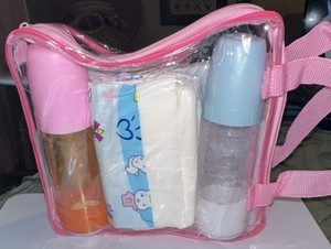 Ensemble d'alimentation de poupée bébé Bouteilles Sac à couches Accessoires Pretend Play Kit Pink Case