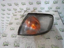 Clignotant Nissan ALMERA