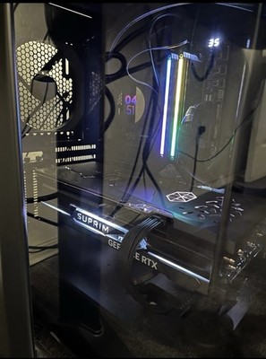 MSI GeForce RTX 4090 SUPRIM X 24GB GDDR6X RGB Lighting HDMI DisplayPort