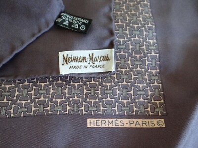 HERMES SCARF　100%SILK　MADE IN FRANC A Hermès Silk Scarf/design by Francoise Faconnet/a Square of