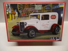 1/25 MPC Coca Cola 1932 Ford sedan delivery, stock or custom