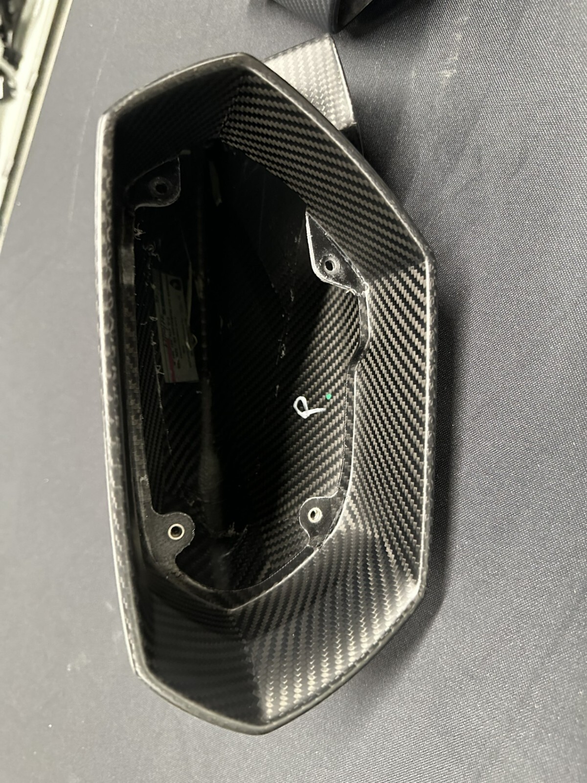 4T0898820K LAMBORGHINI HURACAN MATT CARBON FIBER MIRROR COVER SET