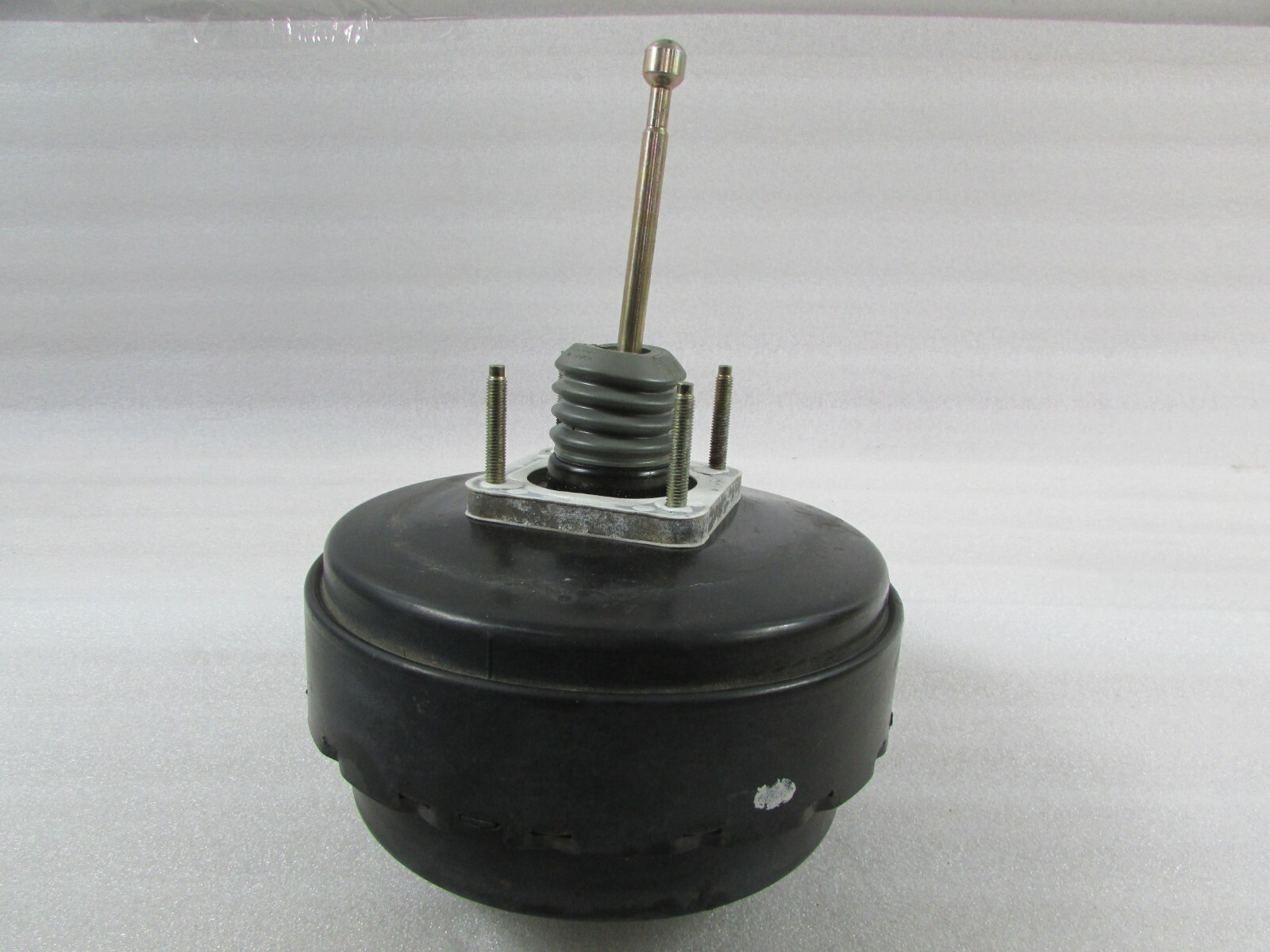Maserati Quattroporte, Power Brake Booster, Used, P/N 204154