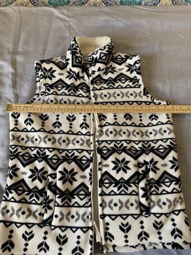 GNW Great Northwest Indigo Women’s Vest Jacket Size Small Aztec Fur Lined - Picture 3 of 4