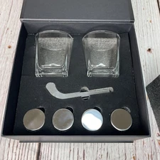 The Wine Savant 7 Pc Hockey Gift Box 8 Oz Glass X 2 With 4 Puck Stones And Tong