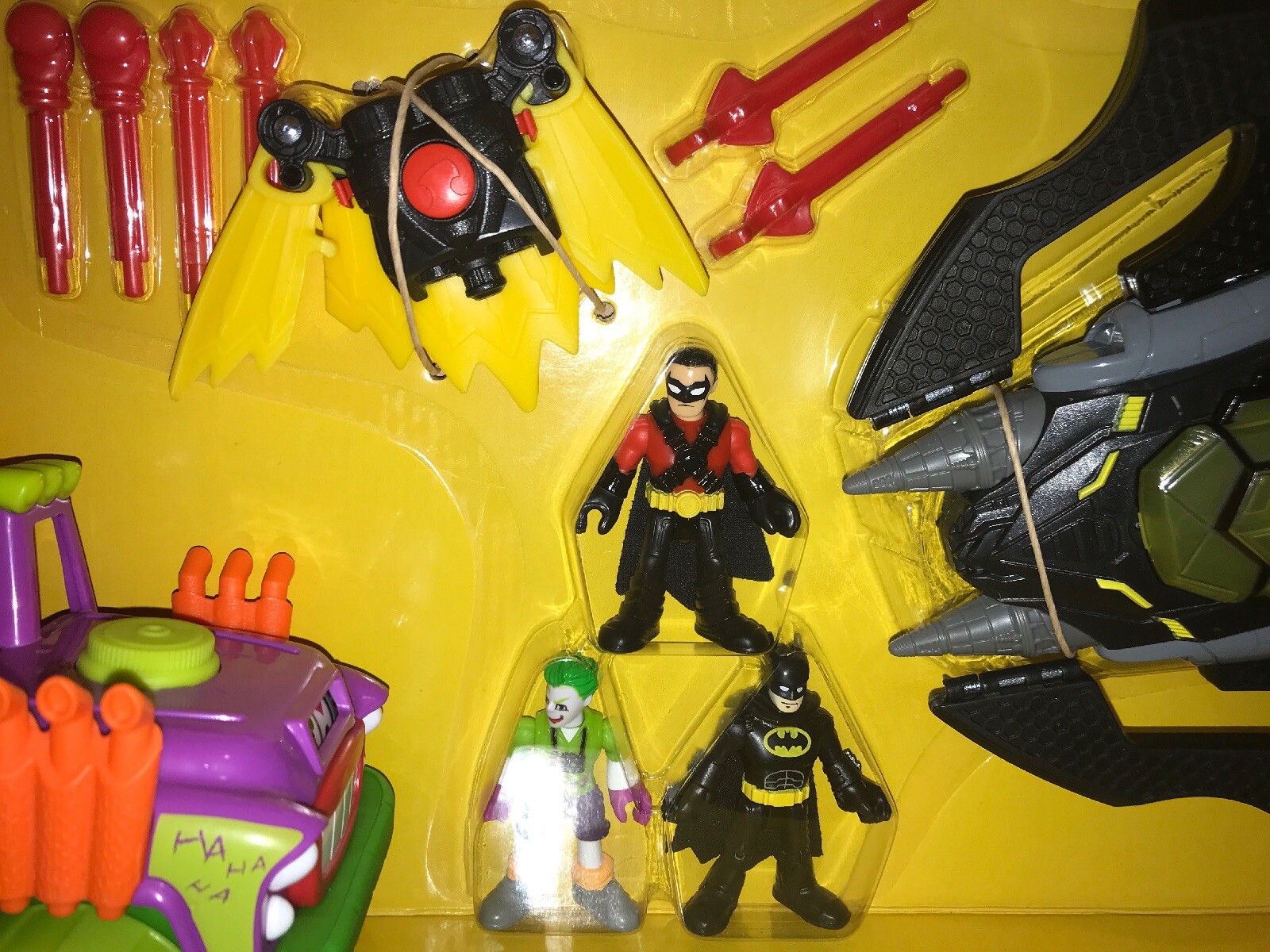 imaginext batwing and the joker surprise