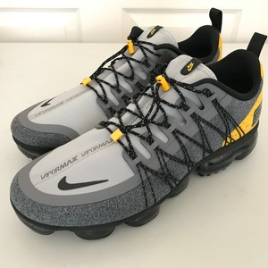 nike air vapormax run utility burgundy crush