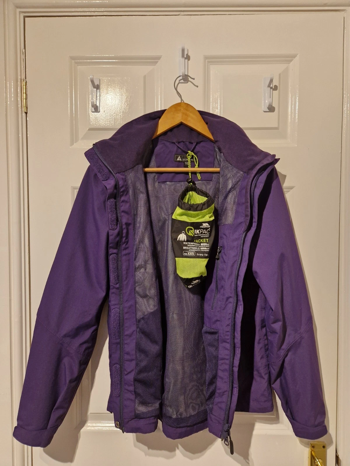 Technicals Jacket Mens Womens XS 10 Purple Waterproof Outdoor Lightweight