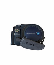 Sony Handycam DCR-DVD101 Camcorder Vintage CD No cables no battery charger