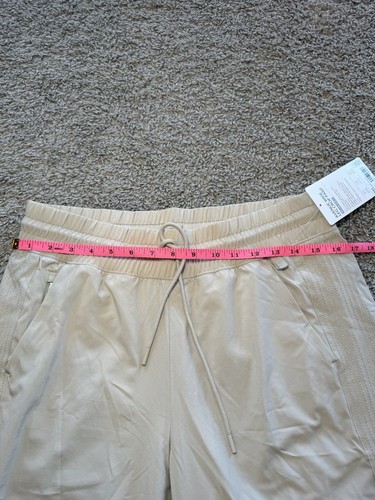 NWT Athleta Avenue Wide Leg Crop Pants, Tan/Beige, Sz 10 Tall - Picture 4 of 13