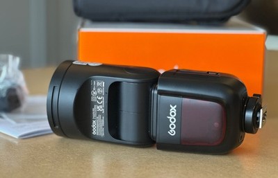 Godox V1 P (Pentax) Blitz vom händler Private-Fotografie.nl