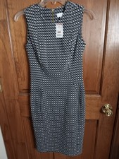 NWT Womens Calvin Klein Sleeveless Sheath Dress Black White Pattern Sz 2. (fs)