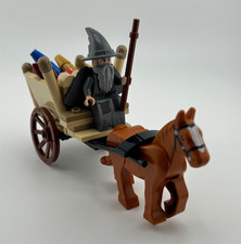 LEGO Icons: Gandalf con carro - Minifigura 10354 El Señor de los Anillos de la Comarca lor142