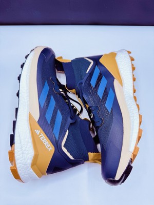 Adidas Terrex Free Hiker 2.0 Boots Shoes High Top Comfort JI1873 Men s Size 10.5