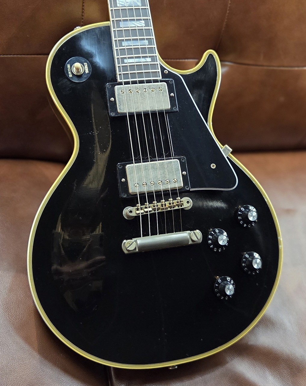 Gibson Custom Shop Murphy Lab 1968 Les Paul Custom Reissue Light Aged ...