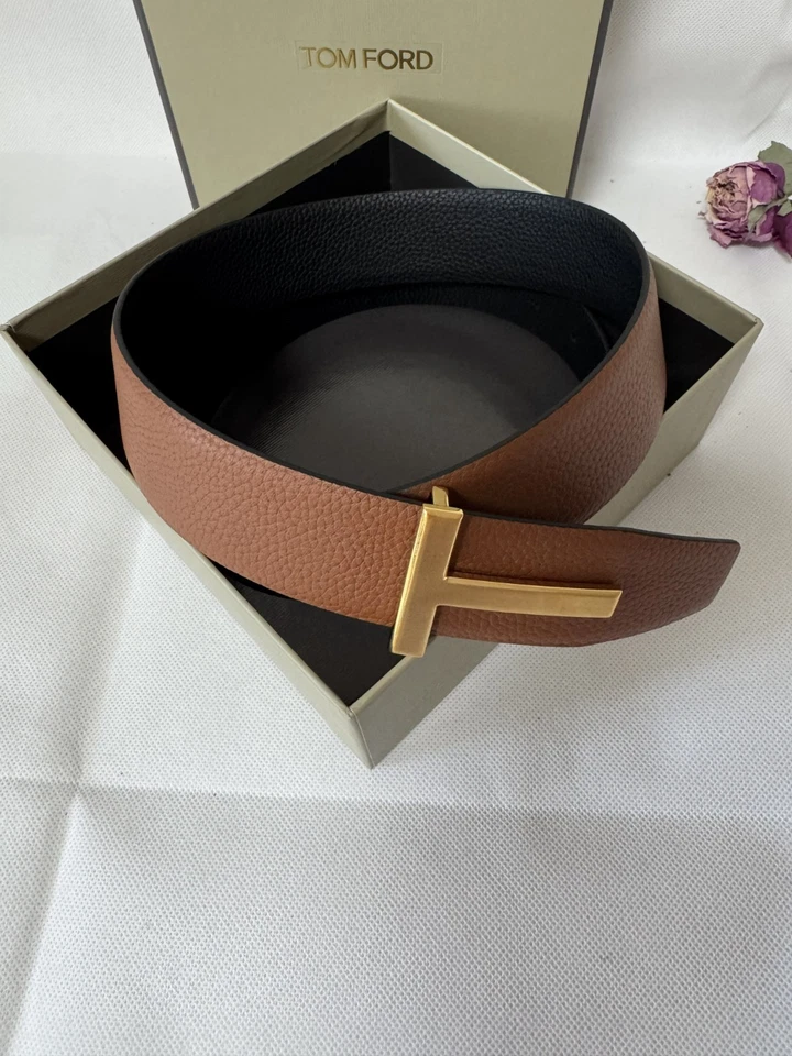 Tom Ford Belt Reversible Camel/Black Leather, Gold Buckle, Size 42/105 - Image 2 of 4
