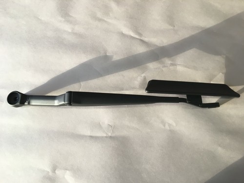 New OEM '90-'97 Mazda Miata Driver Side Windshield Wiper Arm NA01-67-321 - Picture 1 of 2