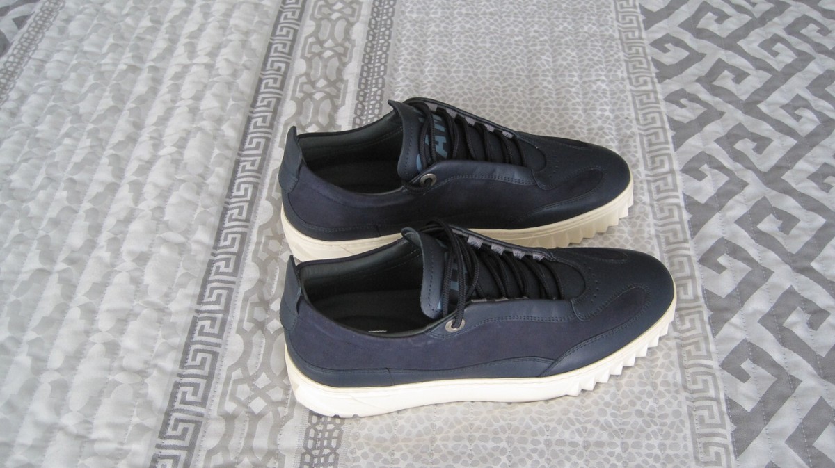 New in Box SALVATORE FERRAGAMO AARON Dark Blue Men sneakers New in Box SALVATORE FERRAGAMO AARON Dark Blue Men sneakers