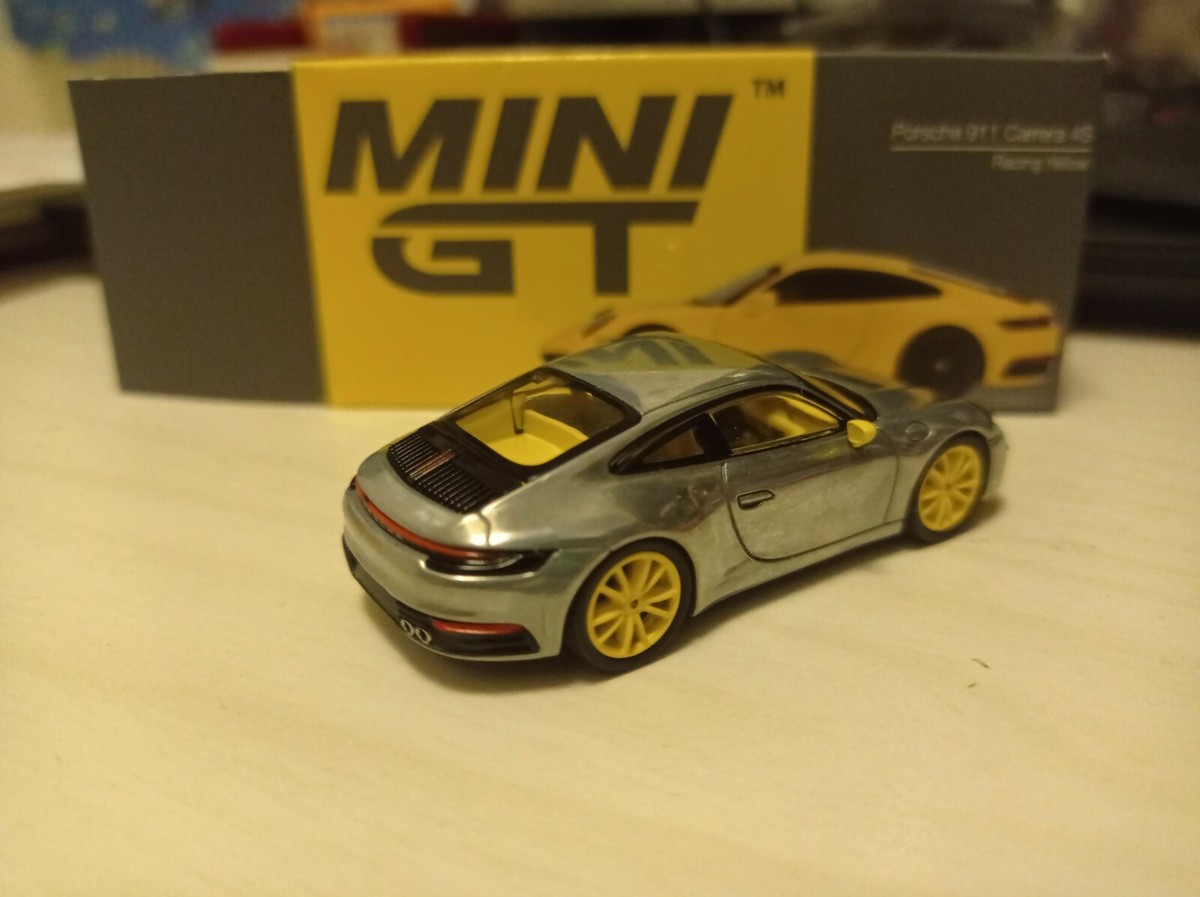 MINI GT Porsche 911 Carrera 4S 2台セット。 Mini GT 1:64 Porsche 911 Carrera 4S Racing Yellow #252 | eBay