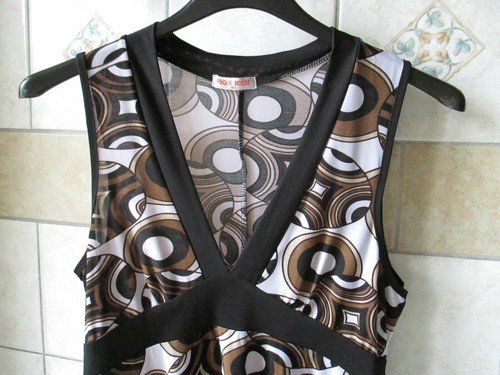 Top blusa donna fantasia geometrica, bianco nero e marrone, taglia M/L - Foto 3 di 7