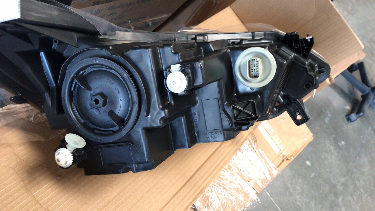 Halogen Headlight Assembly for 2018 2019 2020 2021 Chevy Halogen Headlight Assembly for 2018 2019 2020 2021 Chevy