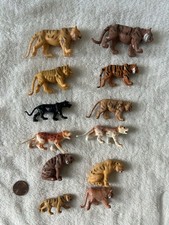 Lot Of 12 Miniature Toy Plastic Animal Figures Tigers and Big Cats RARE