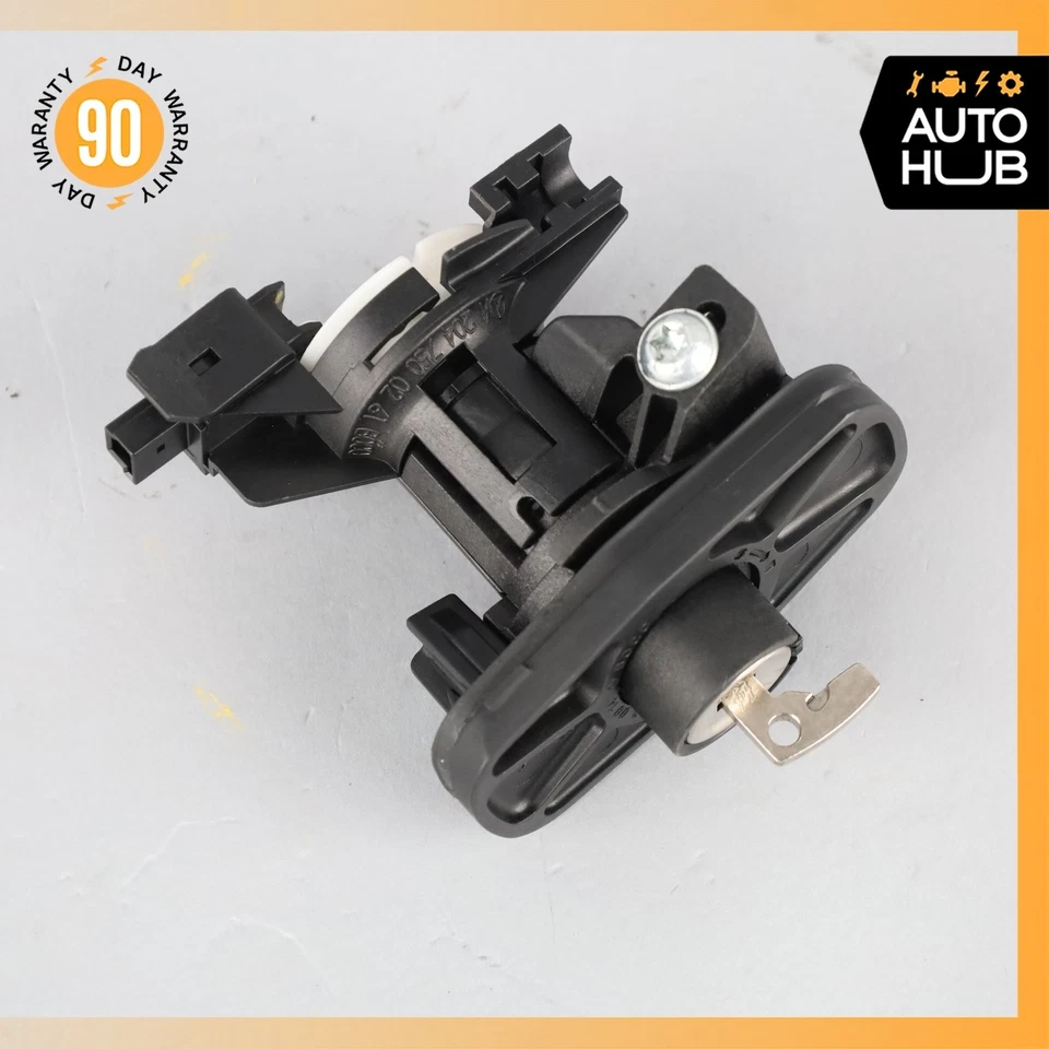 Cerradura de cierre de tapa de maletero Mercedes W204 C250 SLK350 SL400 C250 con llave 2047500261 OEM Foto 2 de 4