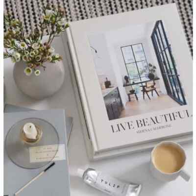 LIVE BEAUTIFUL BOOK Coffee Table Styling Athena Calderone NEW & SEALED RRP $160!