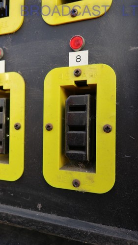 400 ampères unité d'éclairage 8x boîte de distribution de sortie avec modèle 8x45 fdu 1phase Sol - Photo 10 sur 11