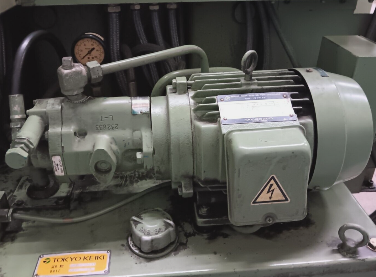 OKUMA CNC VERTICAL MACHINING CENTER MODEL MC-4VA SERIAL NO OKUMA CNC VERTICAL MACHINING CENTER MODEL MC-4VA SERIAL NO