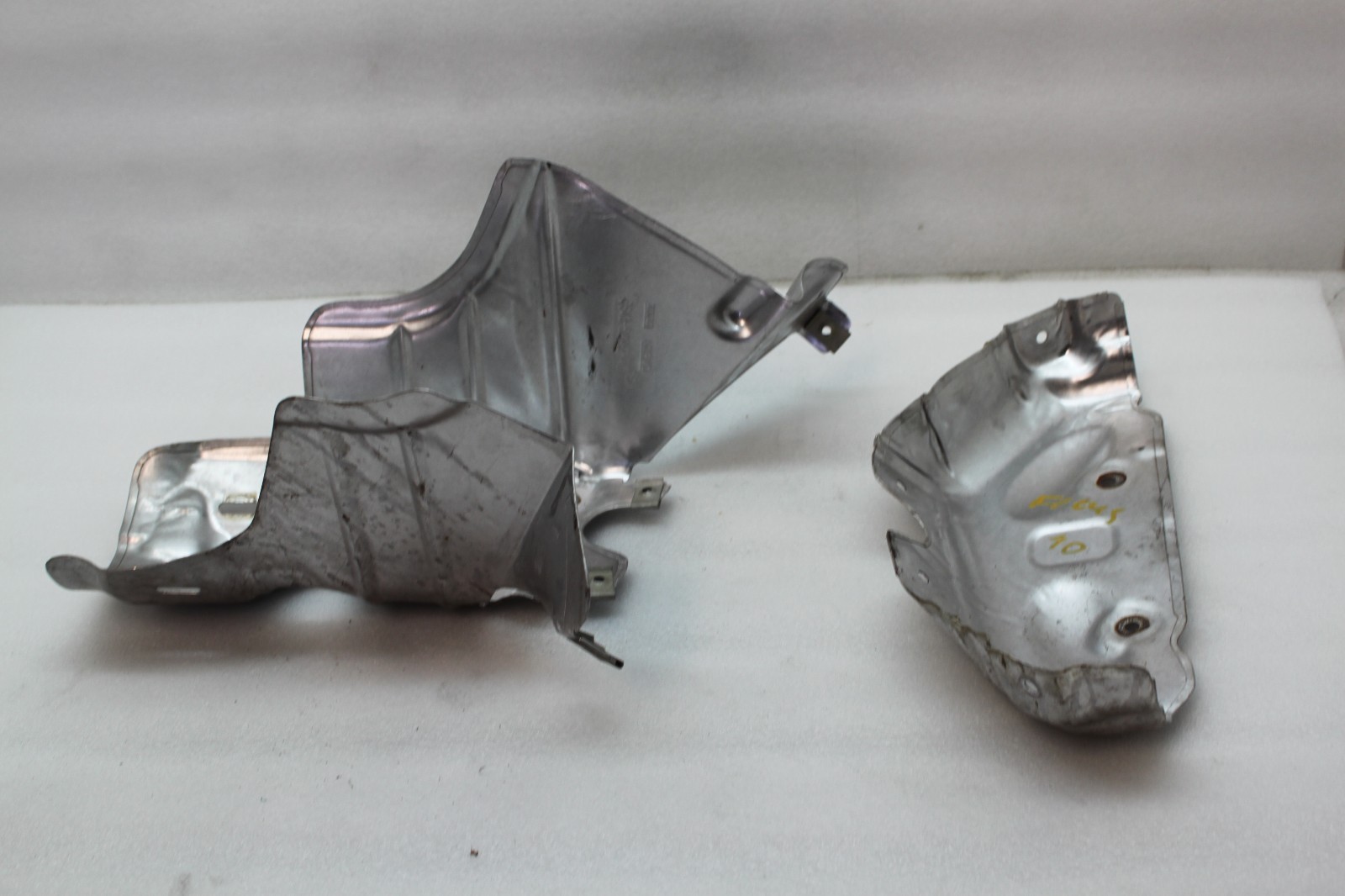 09 10 Ford Focus Exhaust Manifold Metal Cover Hot Heat Shield Z56 MS