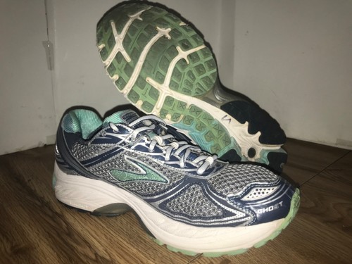 brooks ghost mogo