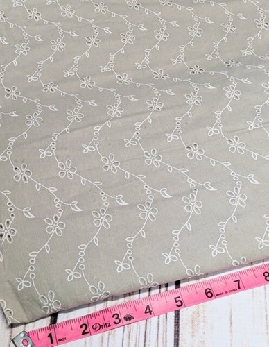100% Cotton Faux Embroidered Broderie Beige Fabric 1.7 yd 54" wide - Picture 2 of 4