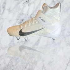 Nike Alpha Menace Elite 2 Flyknit White Football Cleats Mens Sz 10.5 CI1530-100