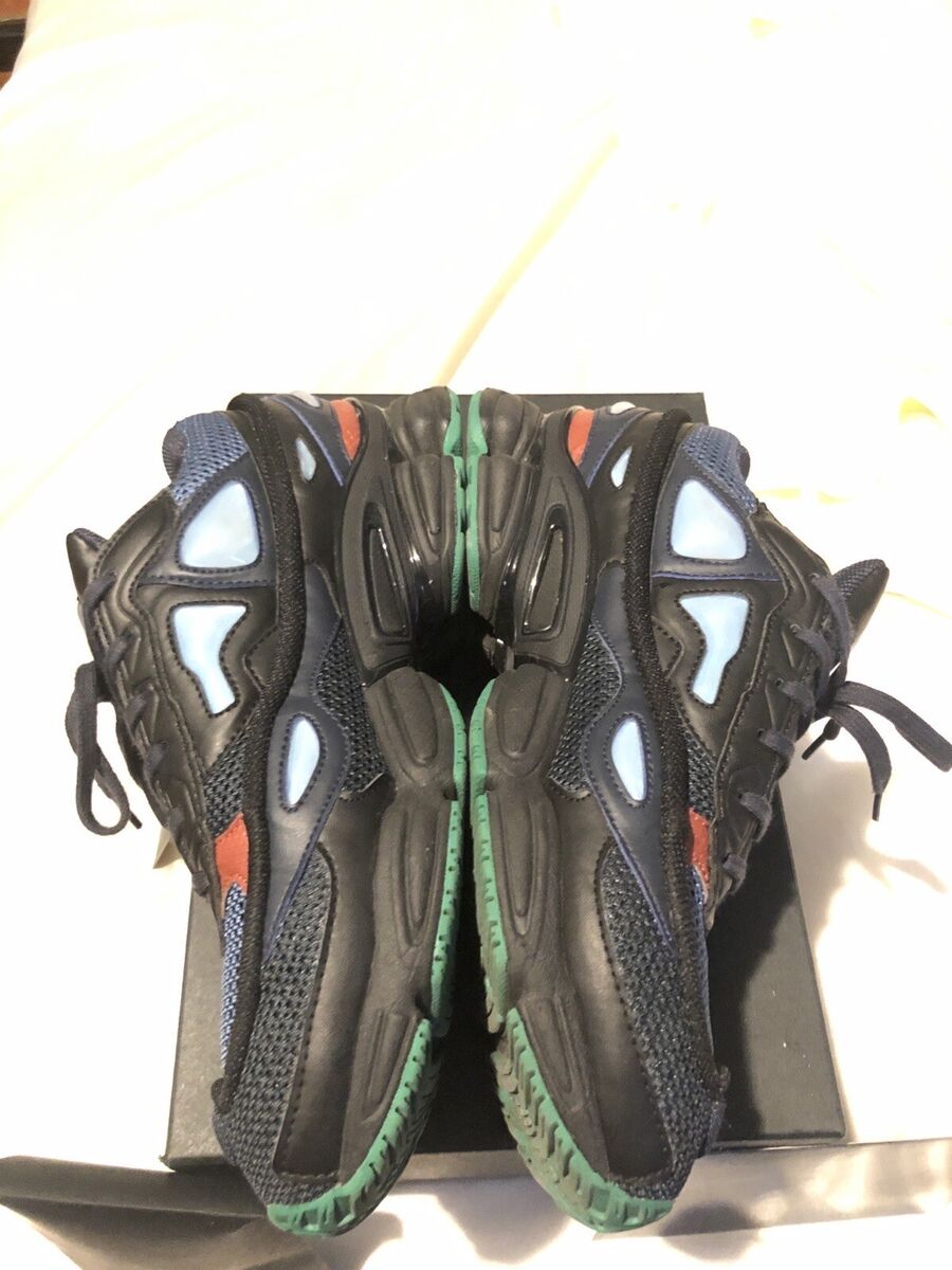 Size 7.5 - Adidas Ozweego 2 x Raf Simons Night Marine 2017 Size 7.5 - Adidas Ozweego 2 x Raf Simons Night Marine 2017